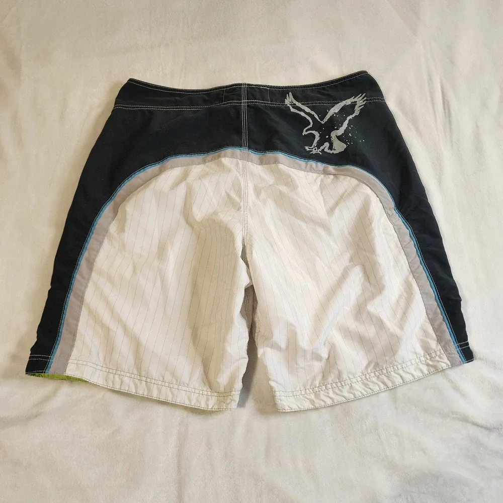 American Eagle Men's Swim Trunks Board Shorts, Mesh Lining, Hidden Pocket 36 EUC